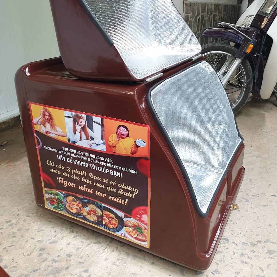 Thùng chở đồ ăn đồ uống