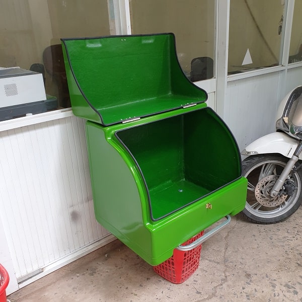 thùng chở hàng mở nắp