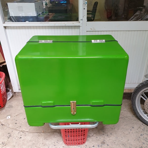 thùng chở hàng shipper